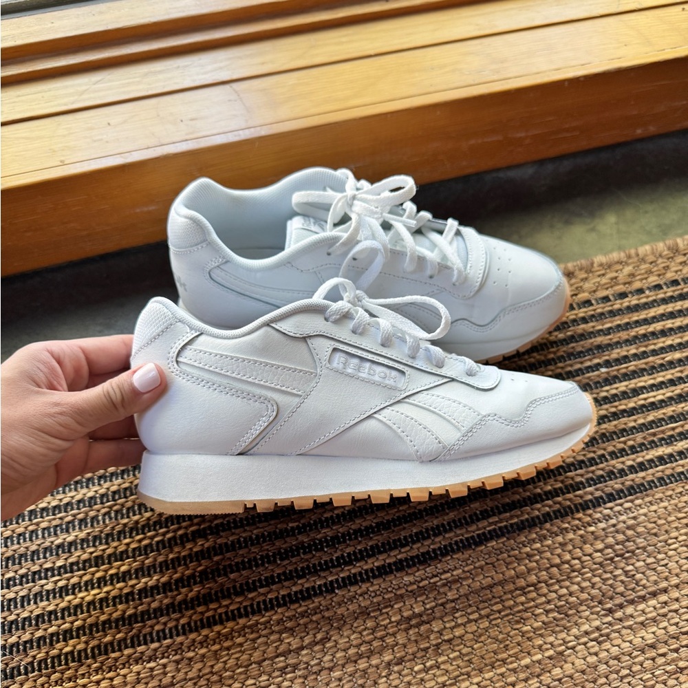 Reebok White MemoryTech Comfort Sneakers